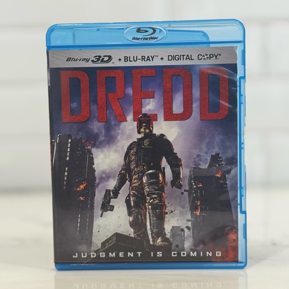 Dredd Blu-ray 3D + Digital Copy - Picture 1 of 1